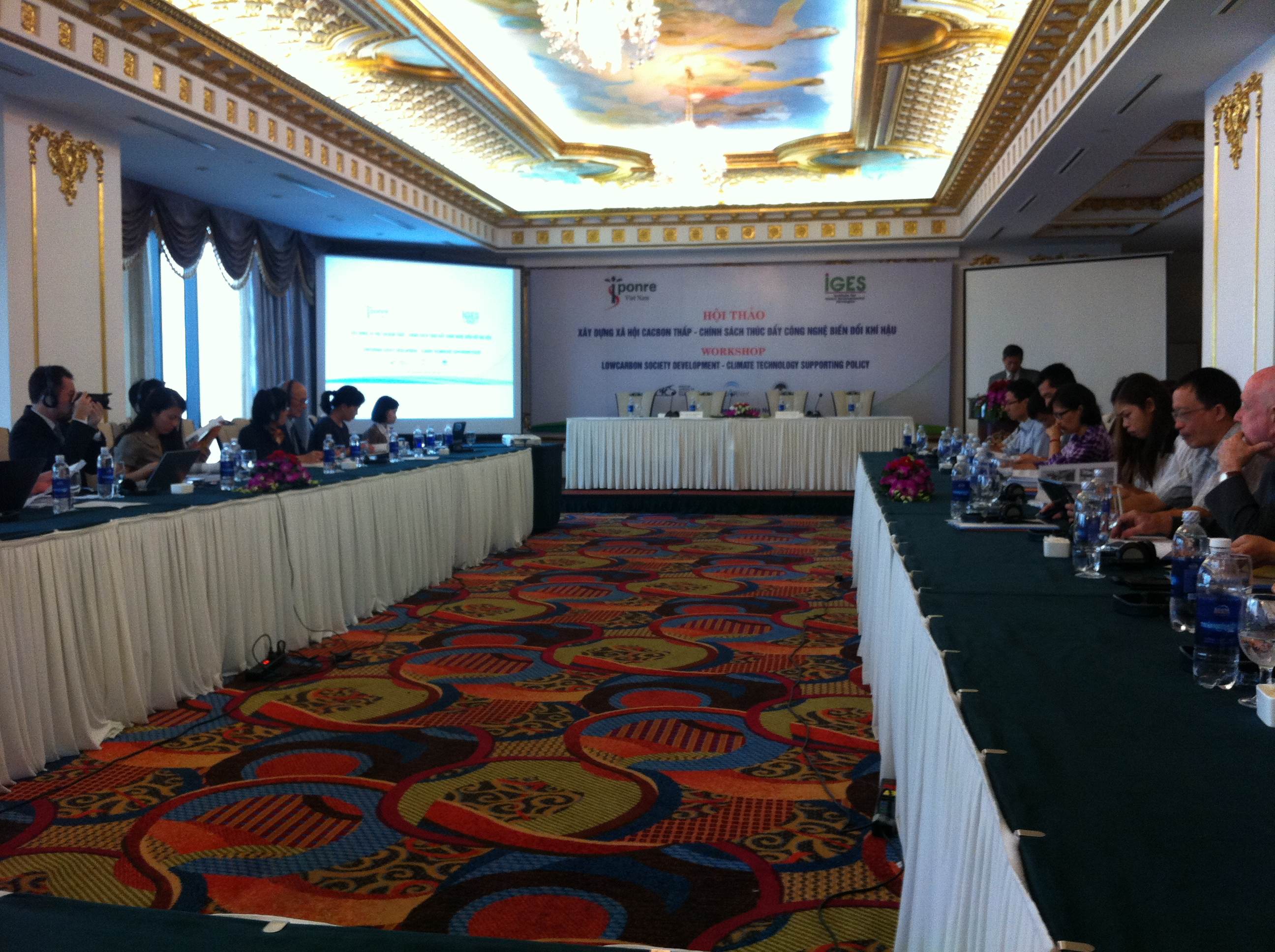 Xây dựng xã hội các bon thấp - Chính sách thúc đẩy công nghệ biến đổi khí hậu